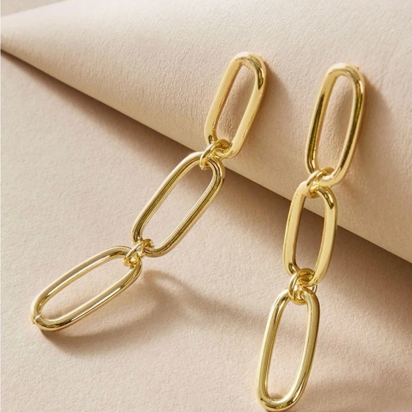 14k gold plated chain design drop earrings - Picture 2 of 3
